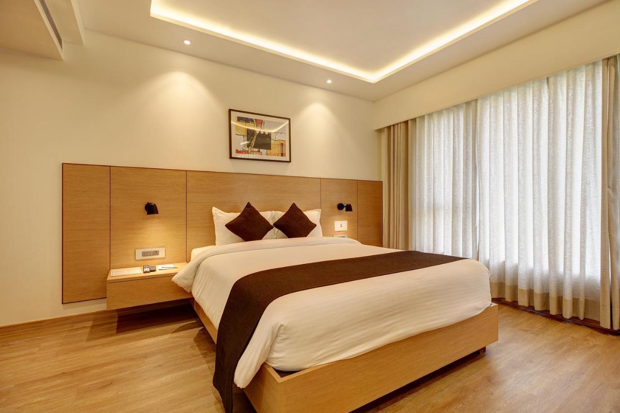 Hotel Mumbai House Ghansoli, Navi Mumbai Exteriör bild