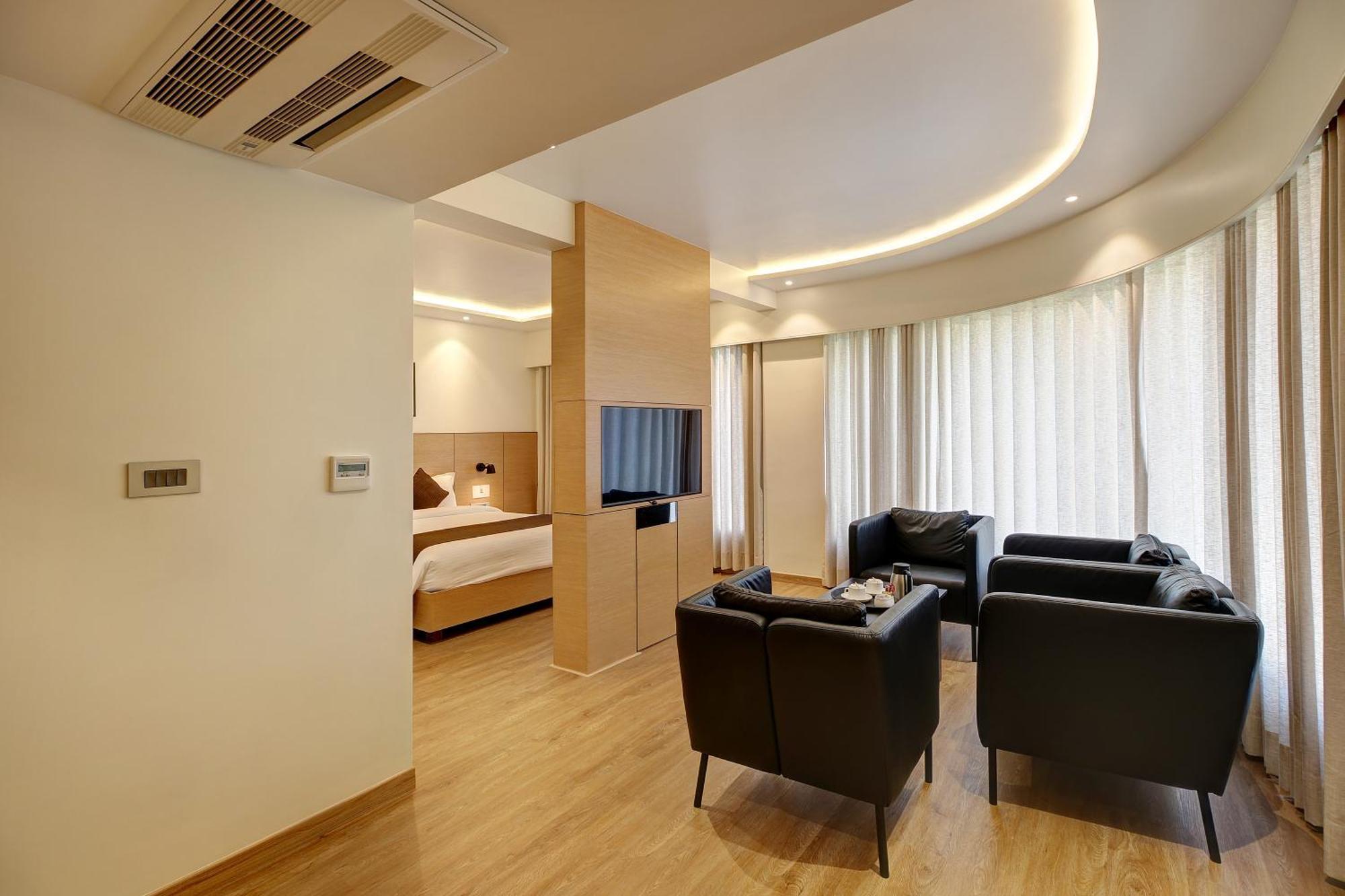 Hotel Mumbai House Ghansoli, Navi Mumbai Exteriör bild